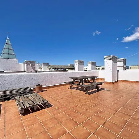 R Marine 434 Apartman